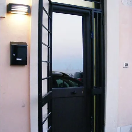 Сasa de vacaciones Loft 3 Livelli A 10mt Dal Mare *